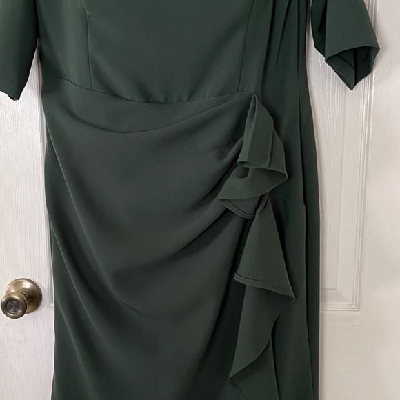 NEVER WORN - JOVANI 00446 OFF SHOULDER DRESS - Picture 10 of 11